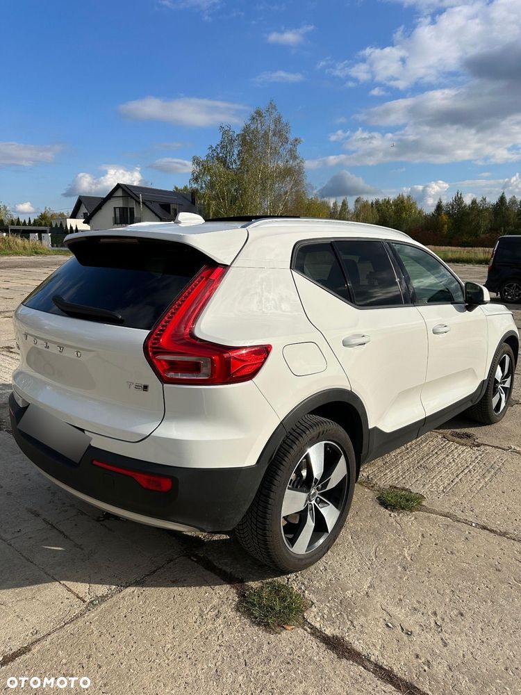 Volvo XC 40 T5 AWD Momentum - 5
