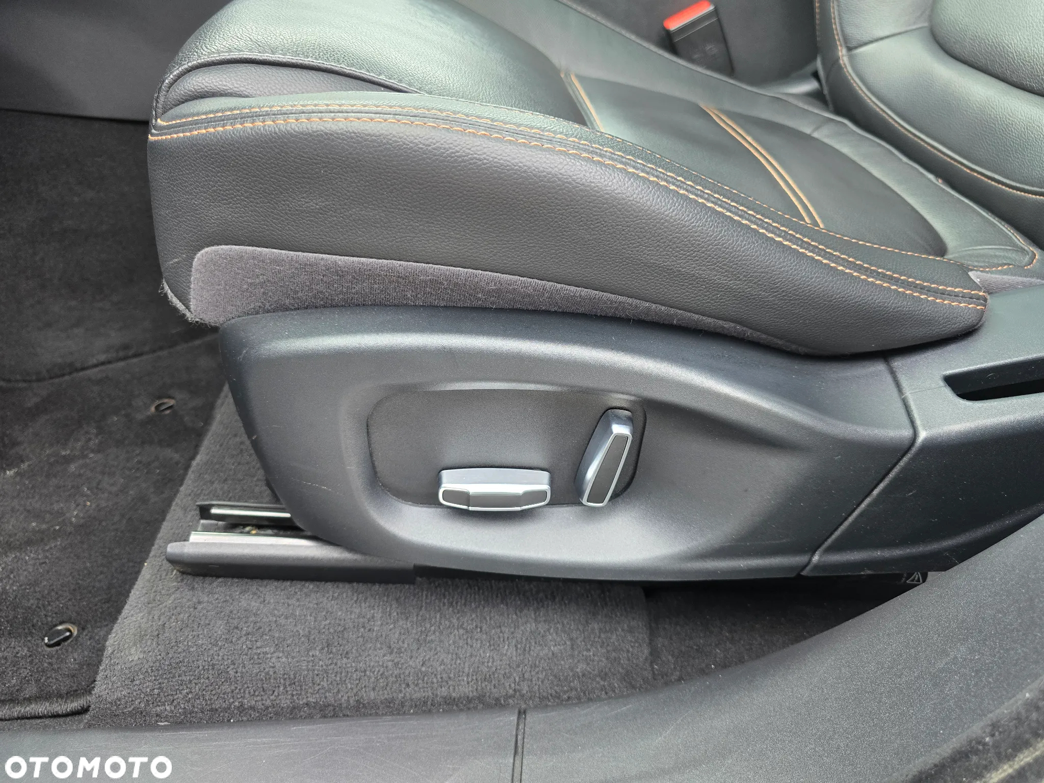 Jaguar F-Pace 2.0 i4D RWD Prestige - 22
