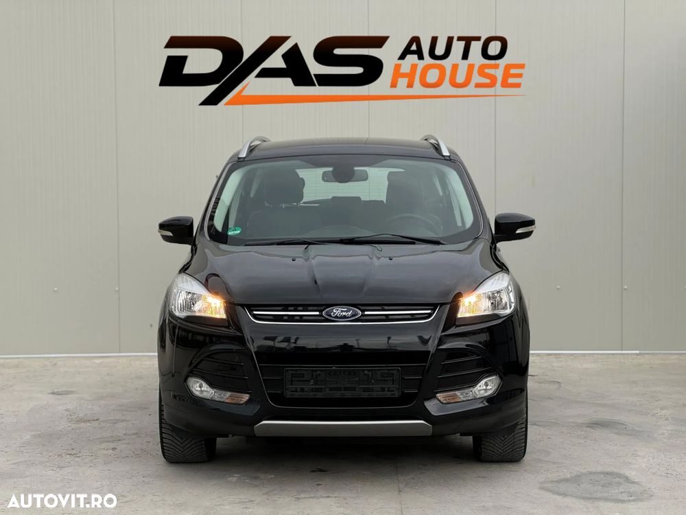 Ford Kuga 1.6 EcoBoost 2x4 Titanium - 2