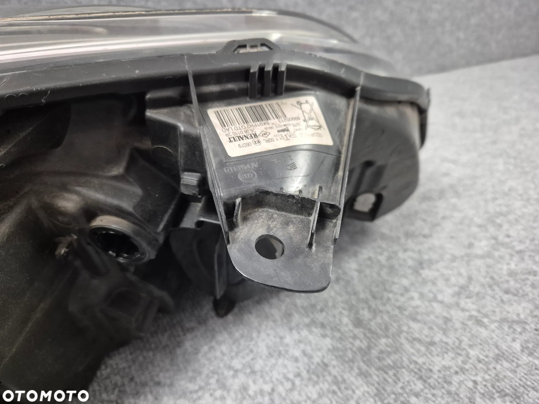 REFLEKTORY LAMPY PRZEDNIE PRAWA + LEWA - RENAULT LAGUNA III LIFT XENON 13-15 - 22
