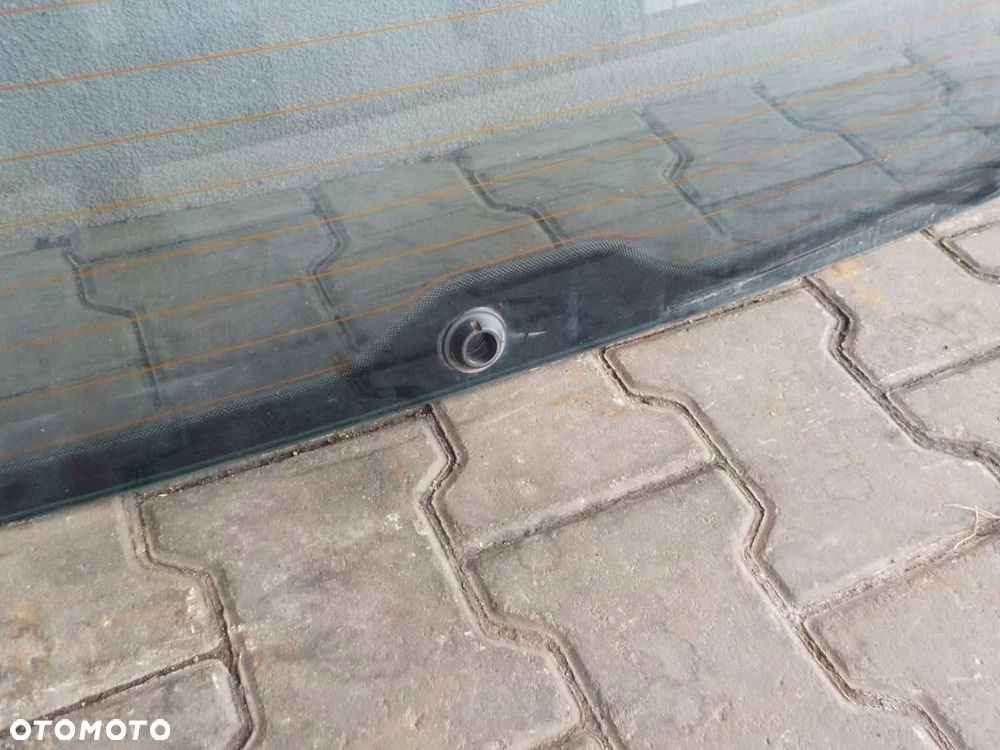 VW T5 SZYBA TYLNA KLAPY TYŁ PODGRZEWANA - 3