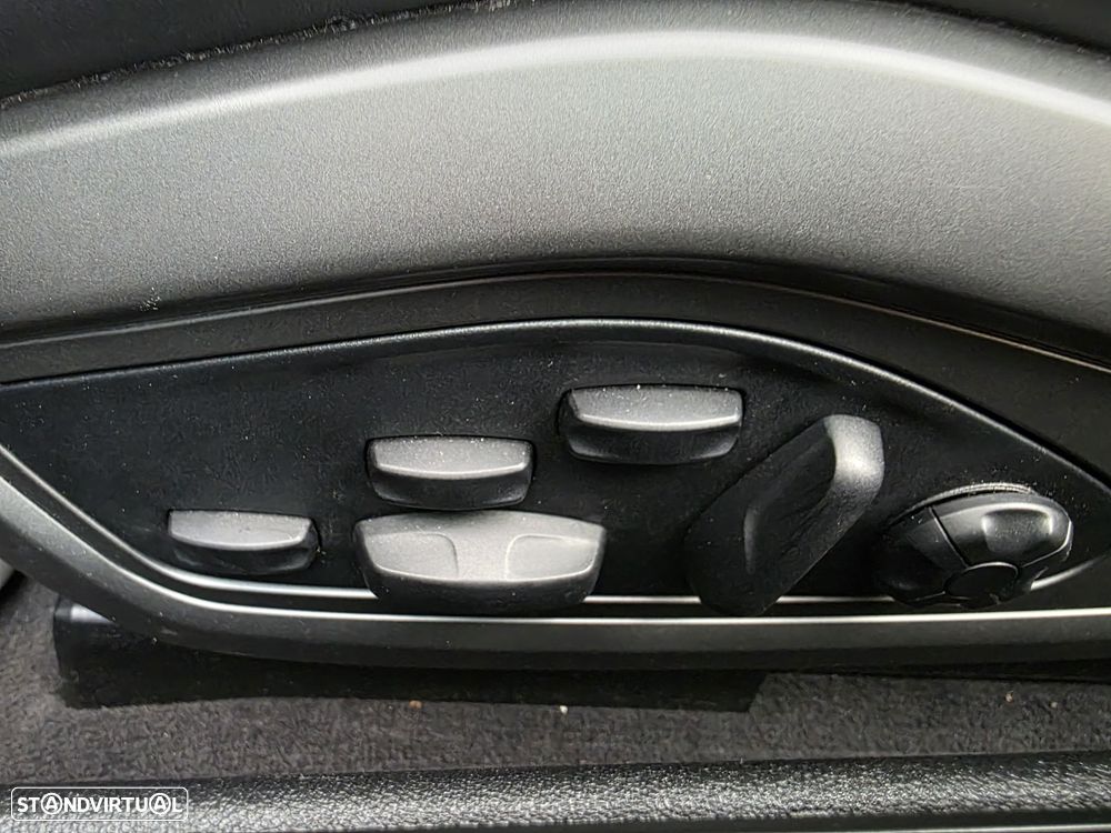 Porsche 911 (992) Carrera PDK - 25
