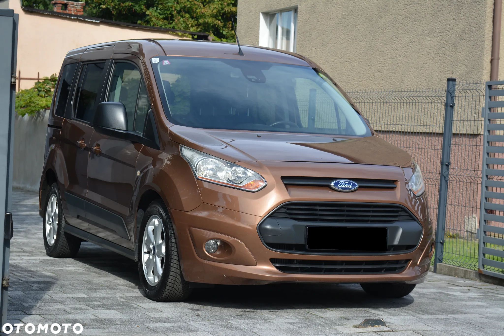 Ford Tourneo Connect 1.0 EcoBoost Start-Stop Titanium - 1