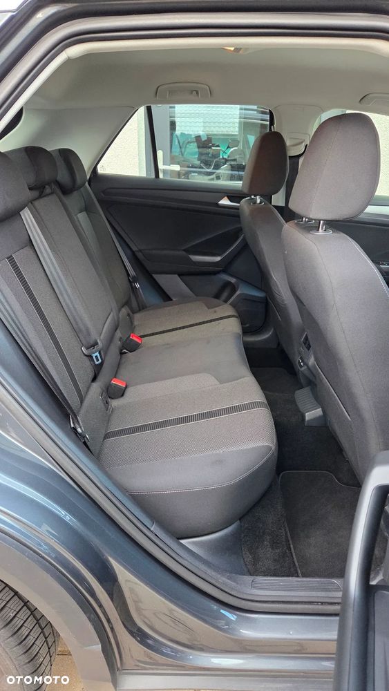 Volkswagen T-Roc 1.5 TSI Life DSG - 23