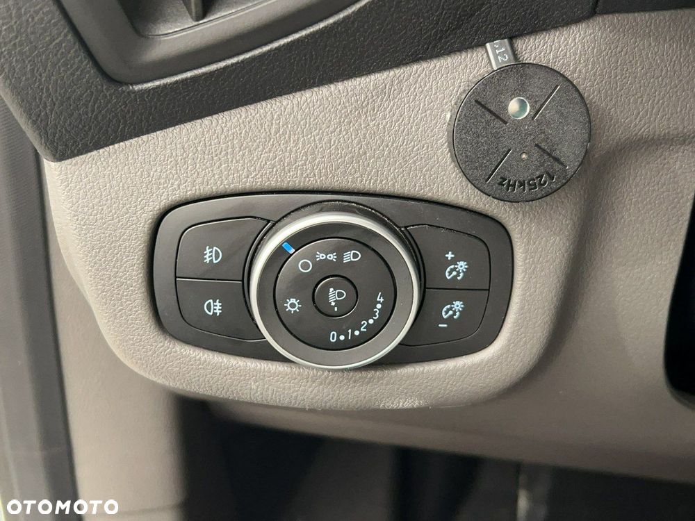 Ford Transit Connect 230 L2 Trend (bryg.) - 26