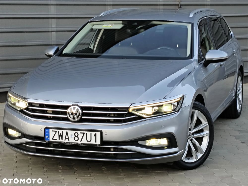 Volkswagen Passat 2.0 TDI Elegance DSG - 18