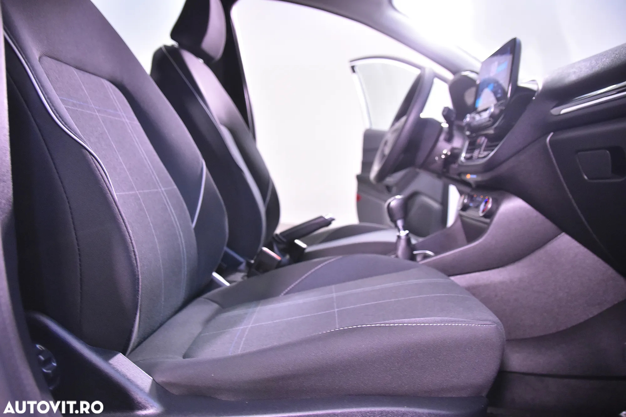 Ford Fiesta - 11