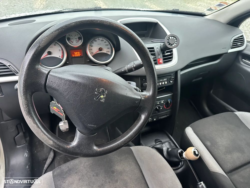 Peugeot 207 1.4 HDi Sport - 8