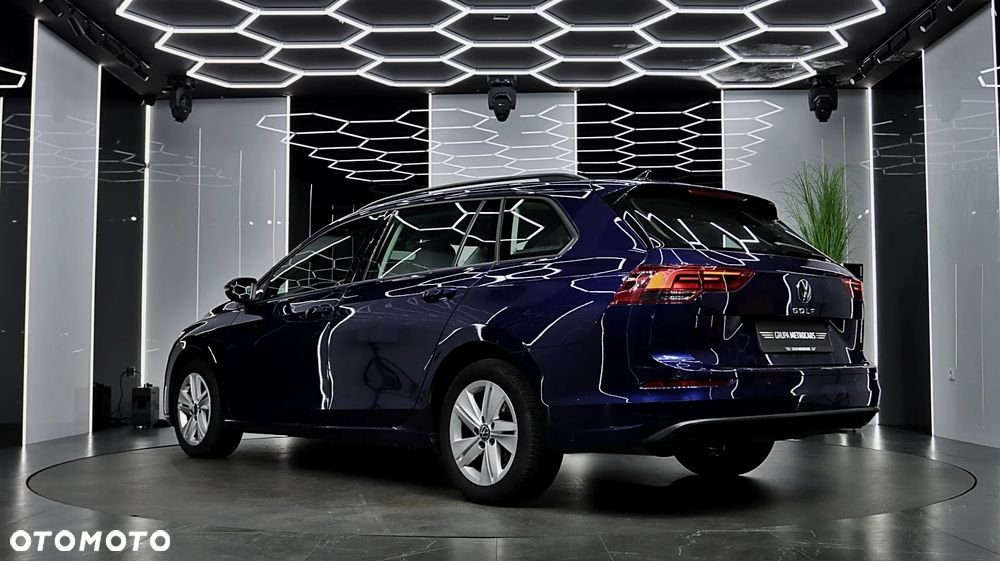 Volkswagen Golf VIII 2.0 TDI Life - 5