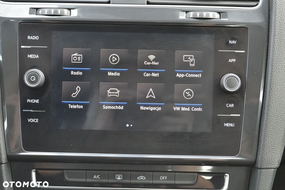 Volkswagen Golf Variant 1.0 TSI BMT Comfortline - 30