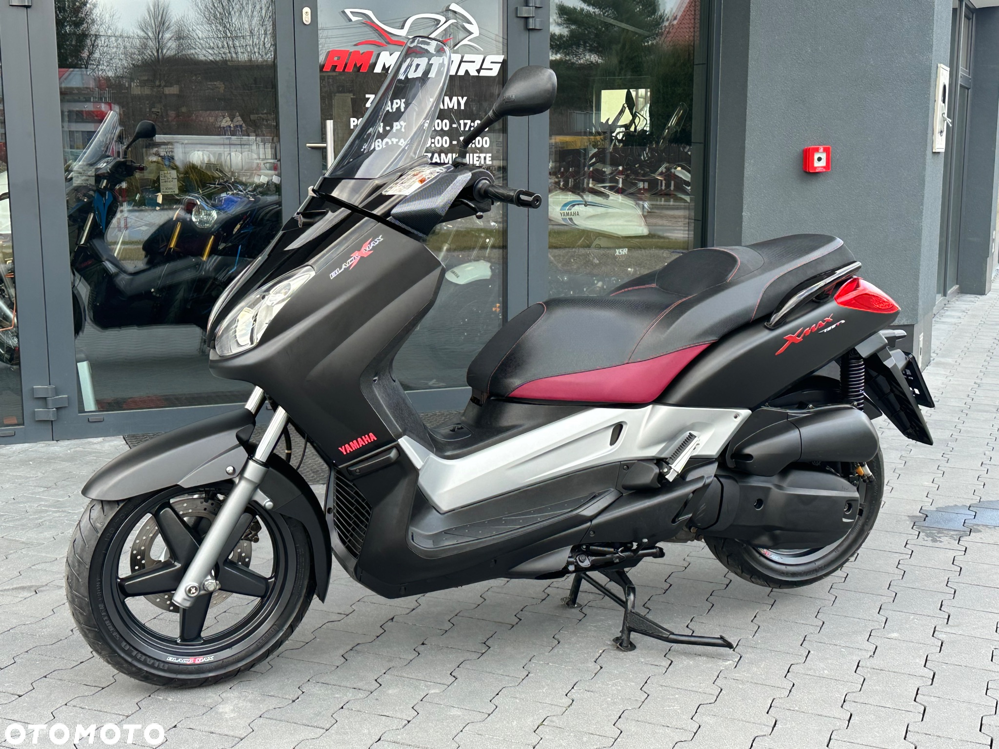 Yamaha X-max - 25