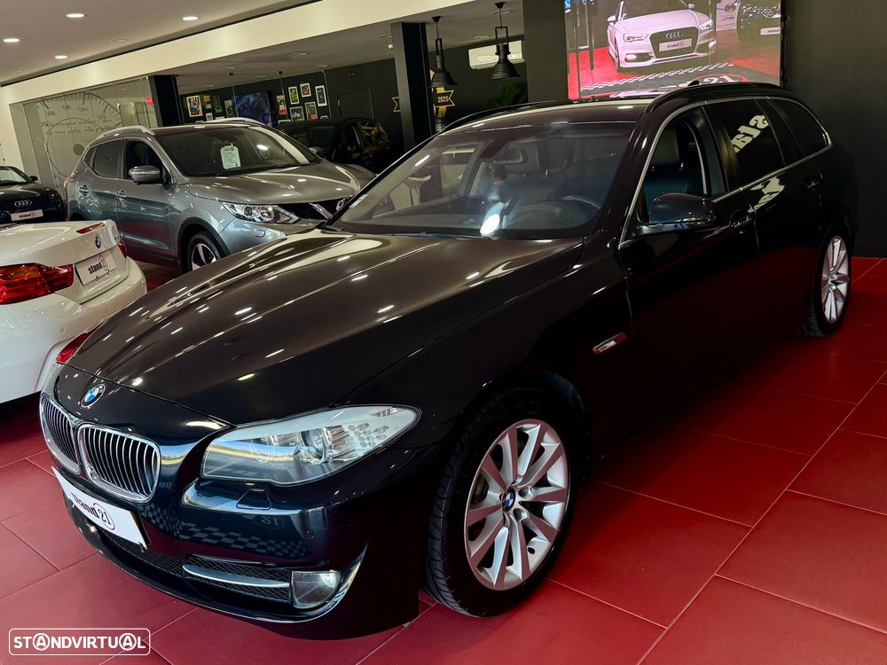 BMW 525 d Exclusive Auto - 3