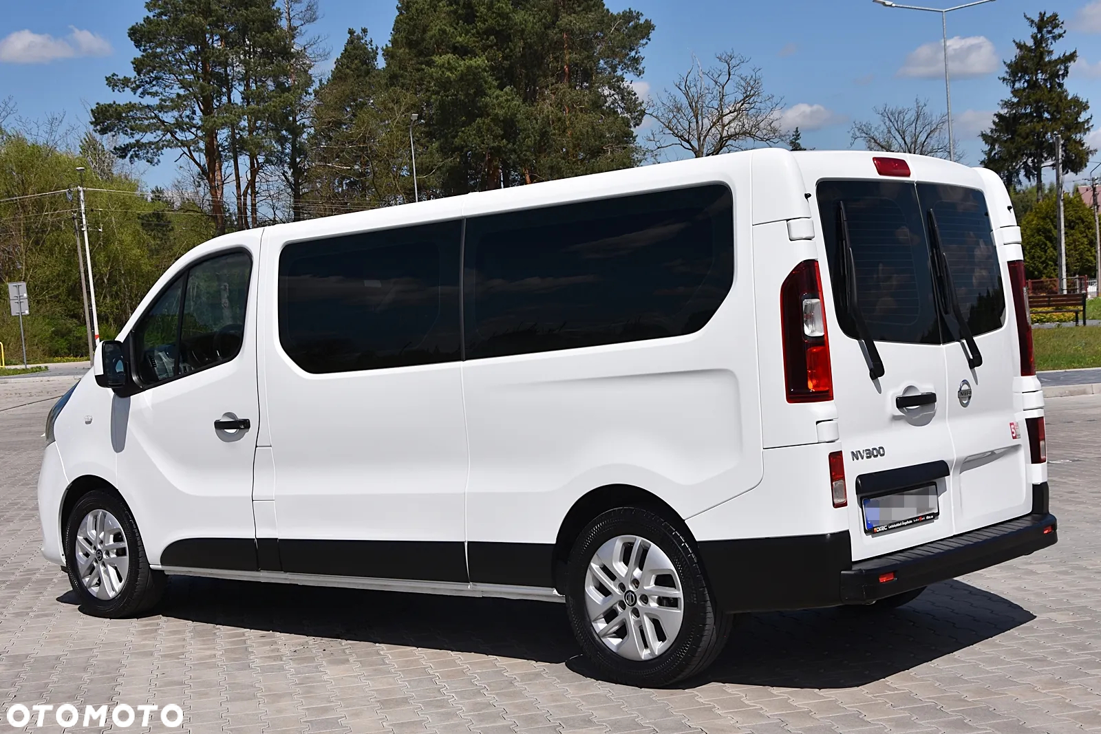 Nissan NV300 - 4