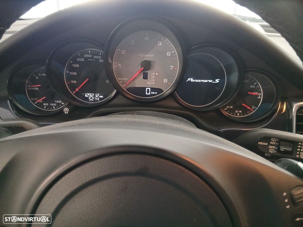 Porsche Panamera S Hybrid J19 - 3