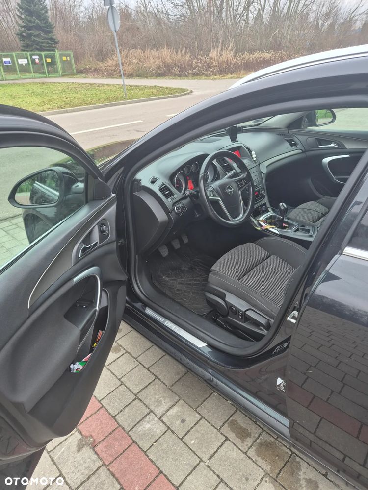 Opel Insignia - 11