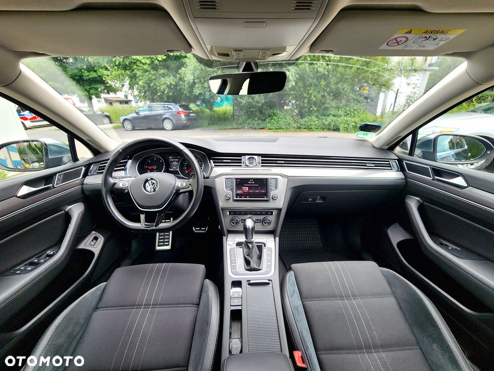 Volkswagen Passat Alltrack 2.0 TDI SCR 4Motion DSG - 8