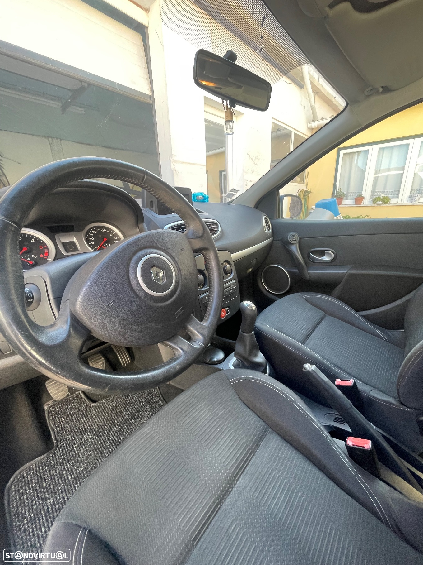 Renault Clio 1.5 dCi Confort - 4