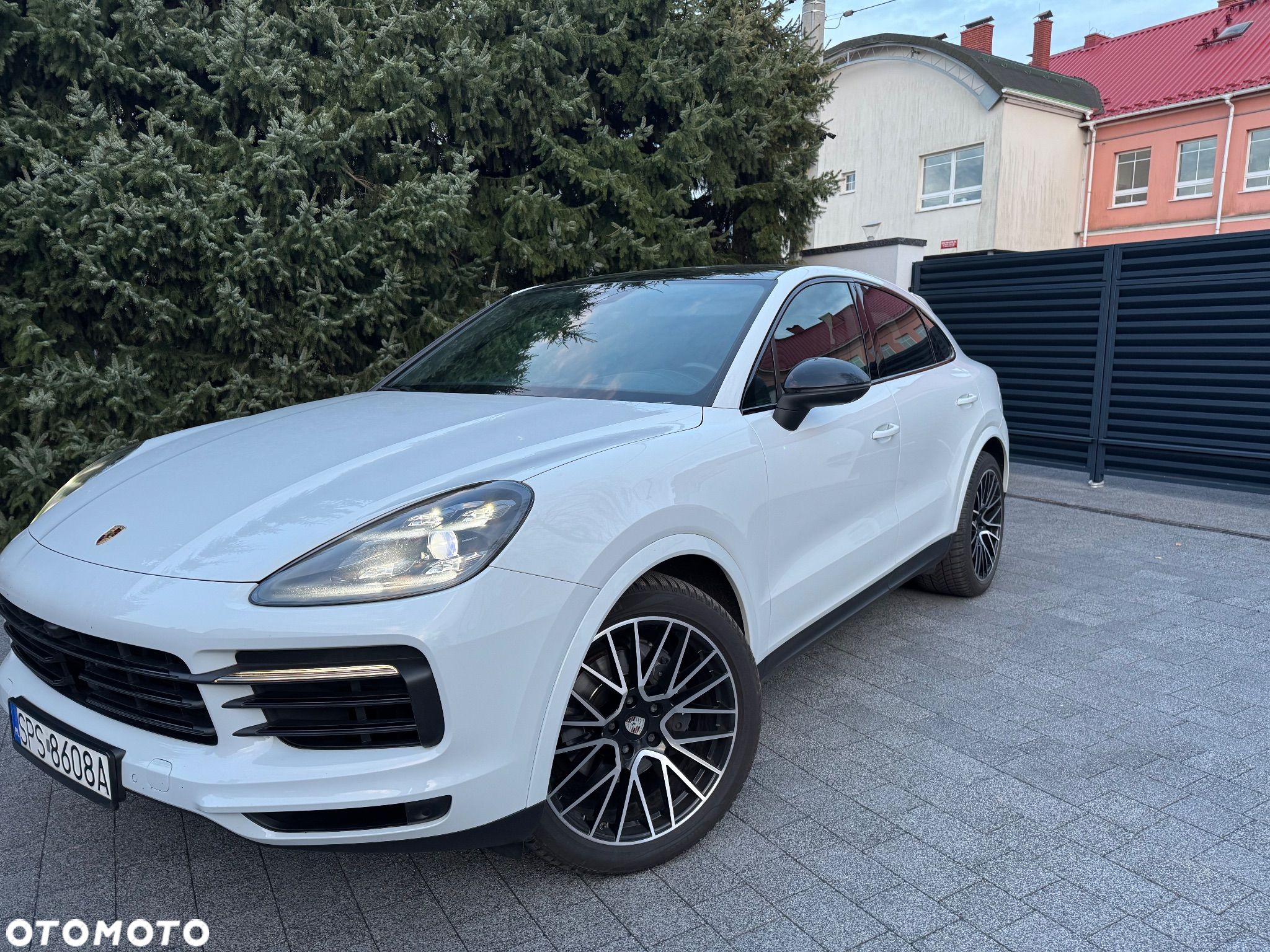 Porsche Cayenne Coupe - 1