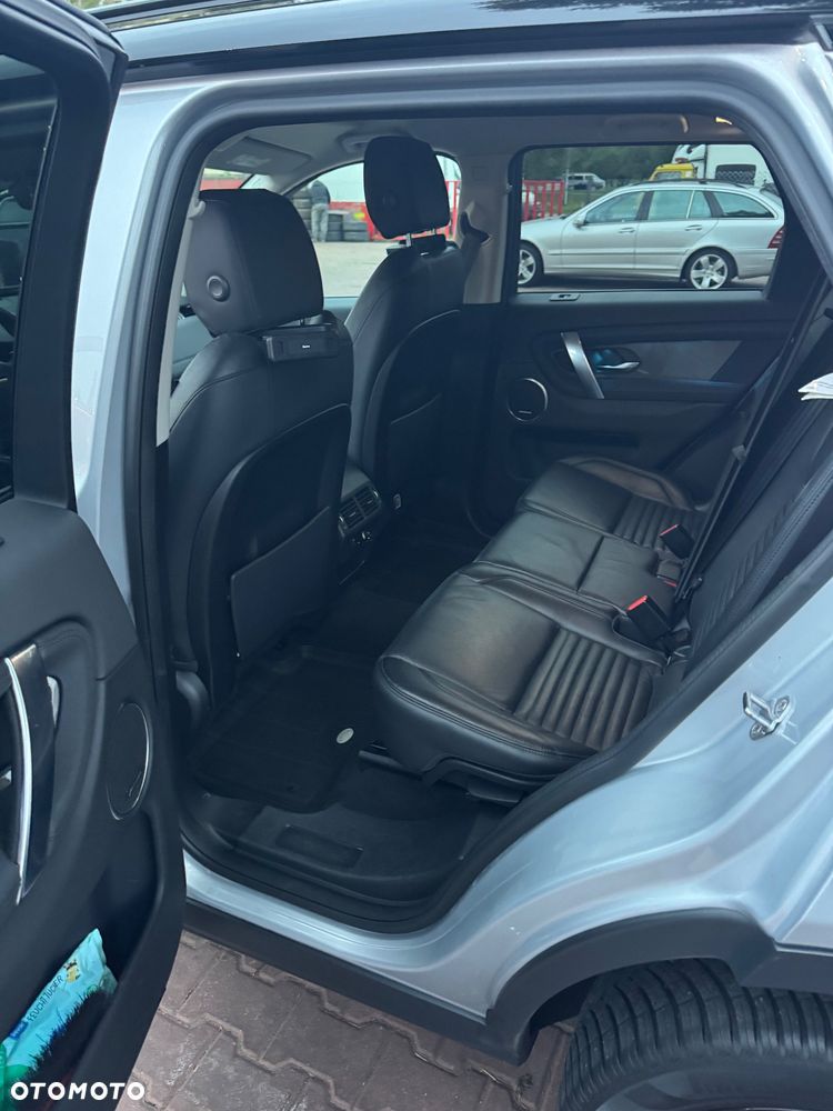 Land Rover Discovery Sport 2.0 D180 SE - 9