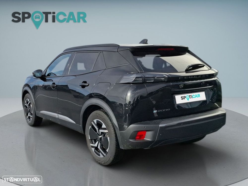 Peugeot e-2008 50 kWh Allure - 8