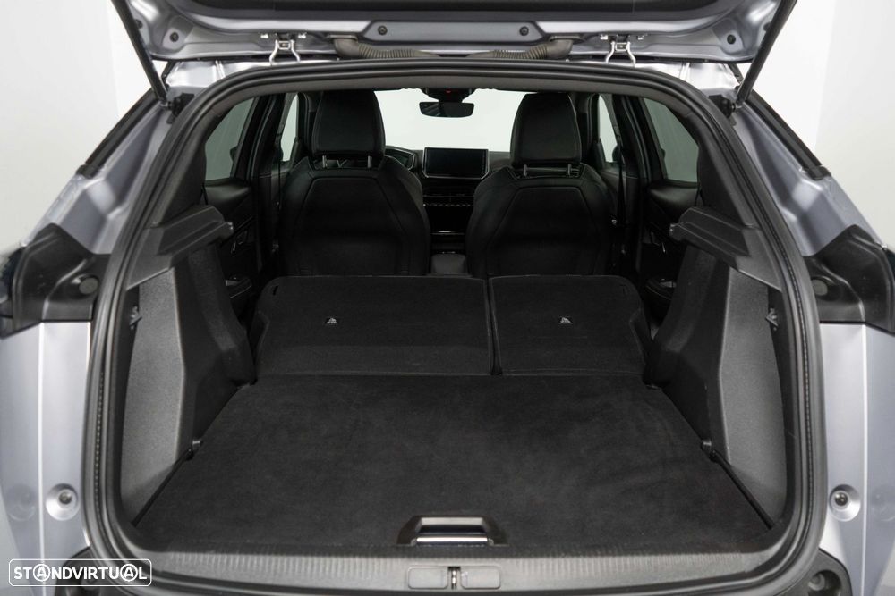 Peugeot 2008 1.2 PureTech GT EAT8 - 18