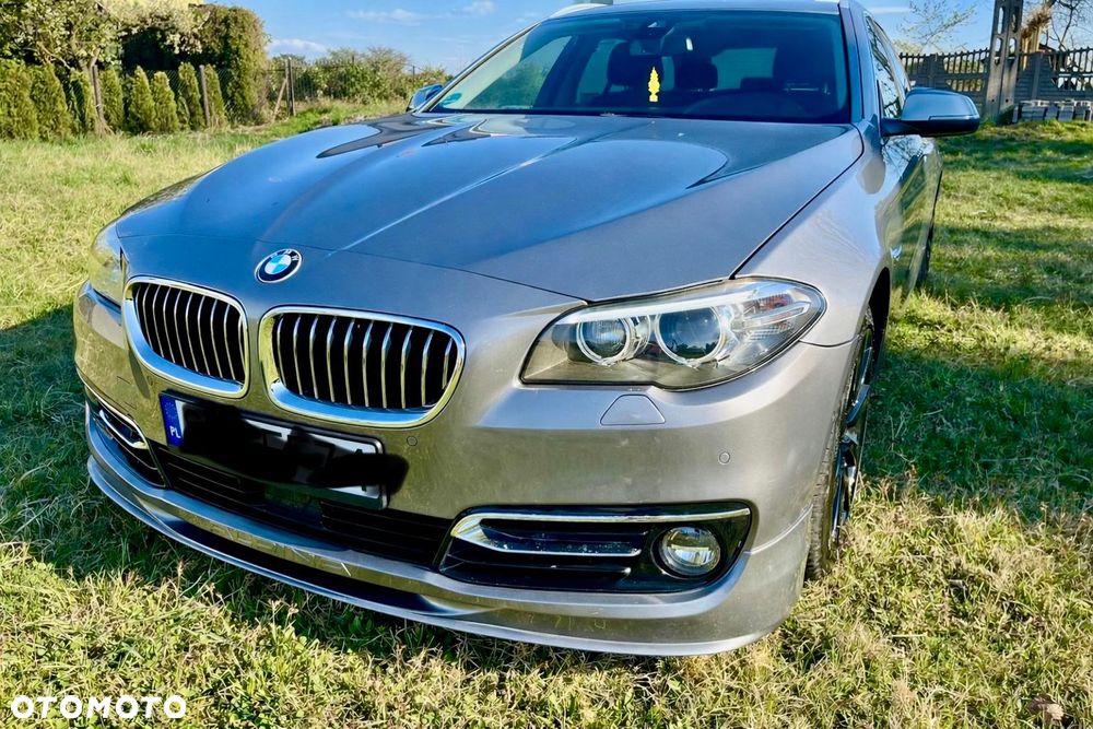 BMW Seria 5 525d Luxury Line - 1