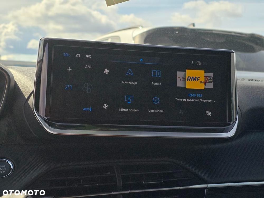 Peugeot 2008 PureTech mHEV Allure e-DCS6 - 19