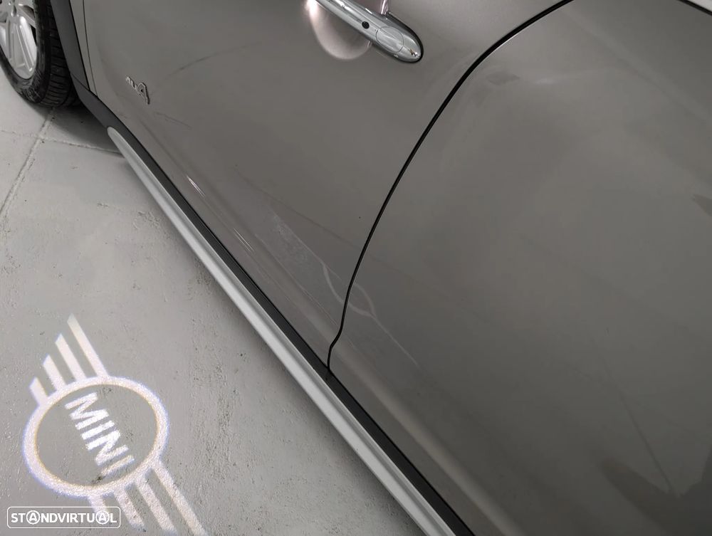 MINI Countryman Cooper SE ALL4 Auto - 19