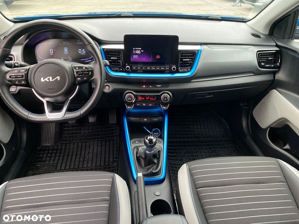 Kia Stonic - 12