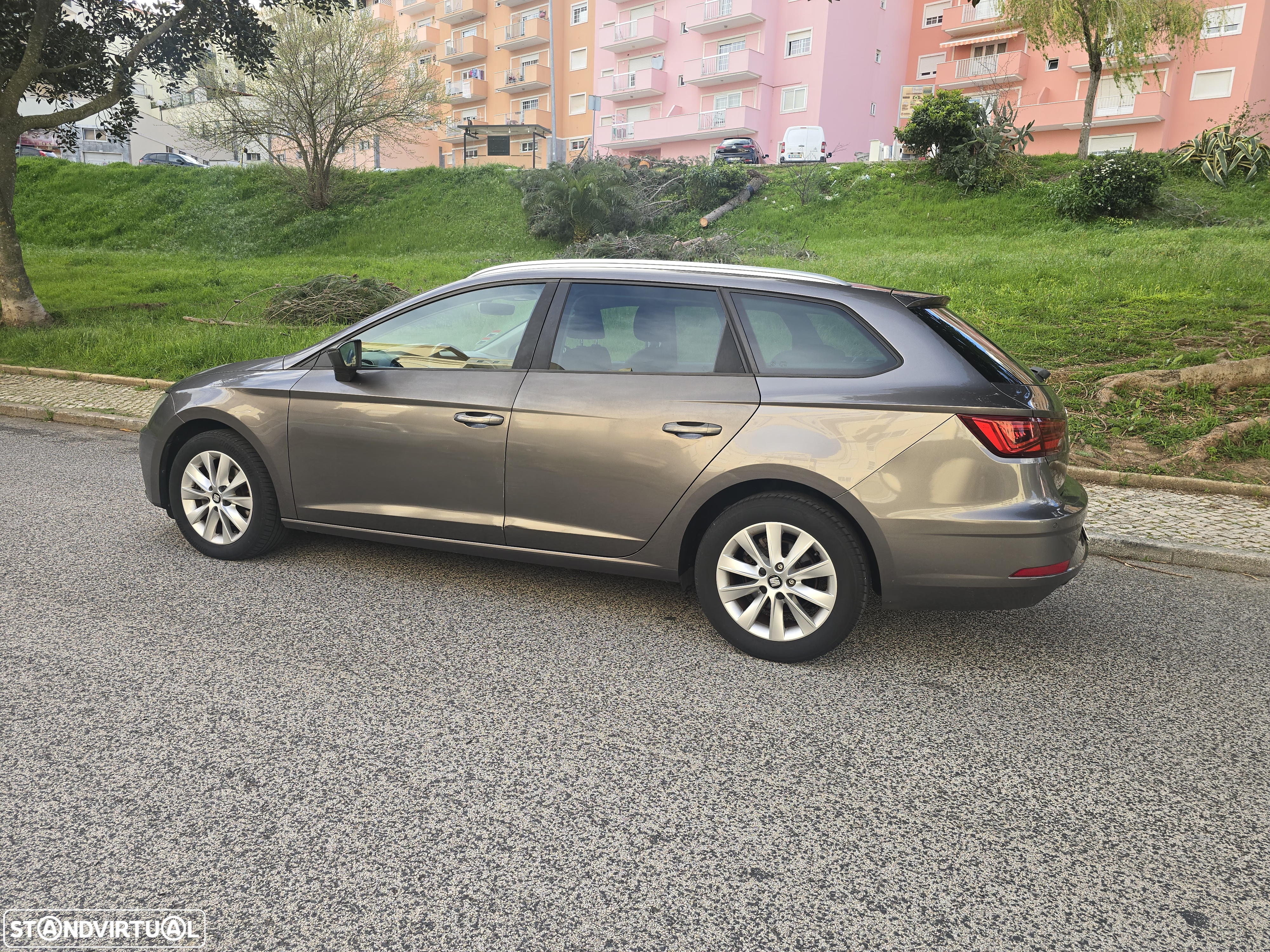 SEAT Leon ST 1.6 TDI Style S/S - 11