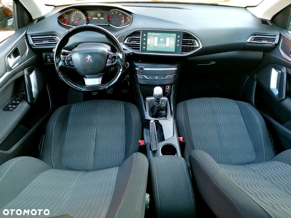 Peugeot 308 - 9