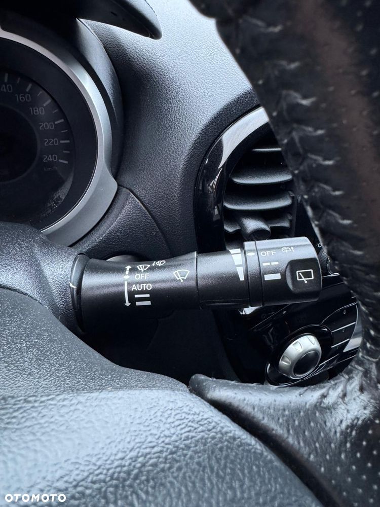 Nissan Juke 1.2 DIG-T N-Connecta - 28