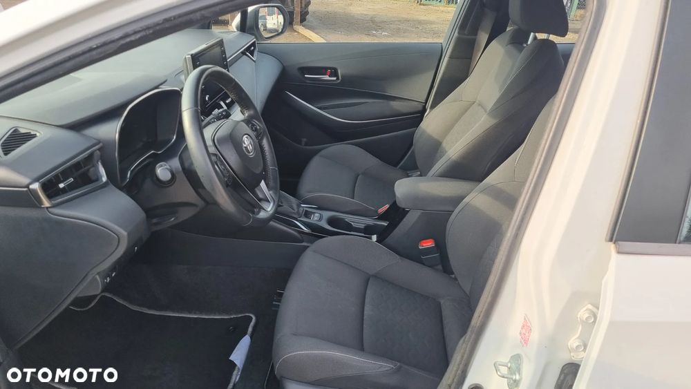 Toyota Corolla 1.8 Comfort - 26