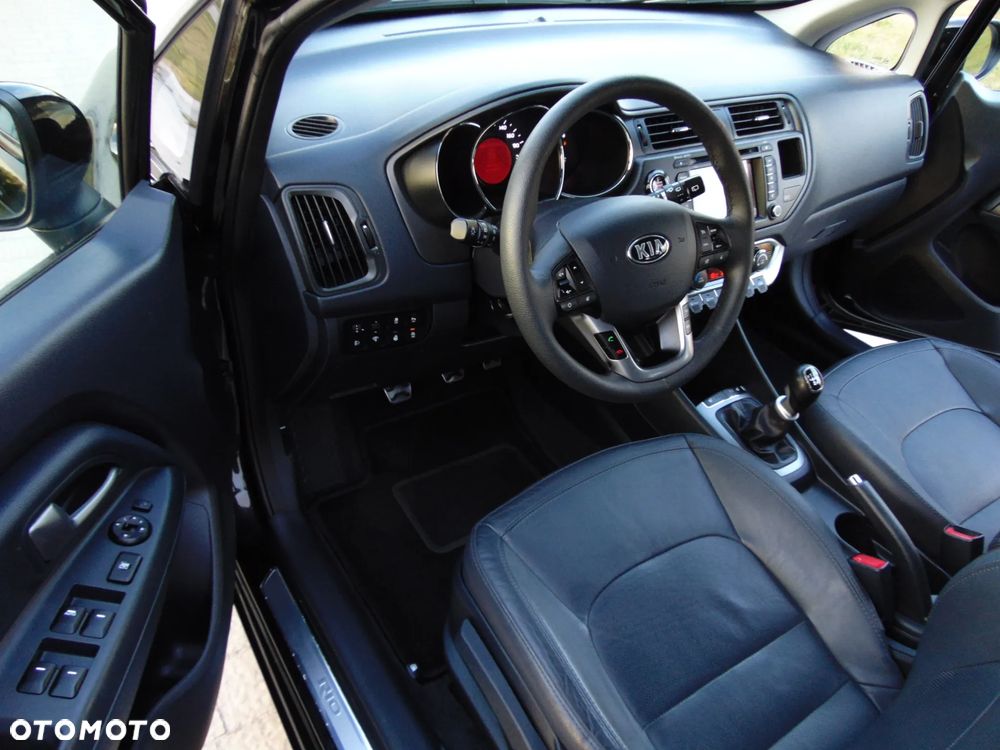 Kia Rio 1.4 Platinum Edition - 8