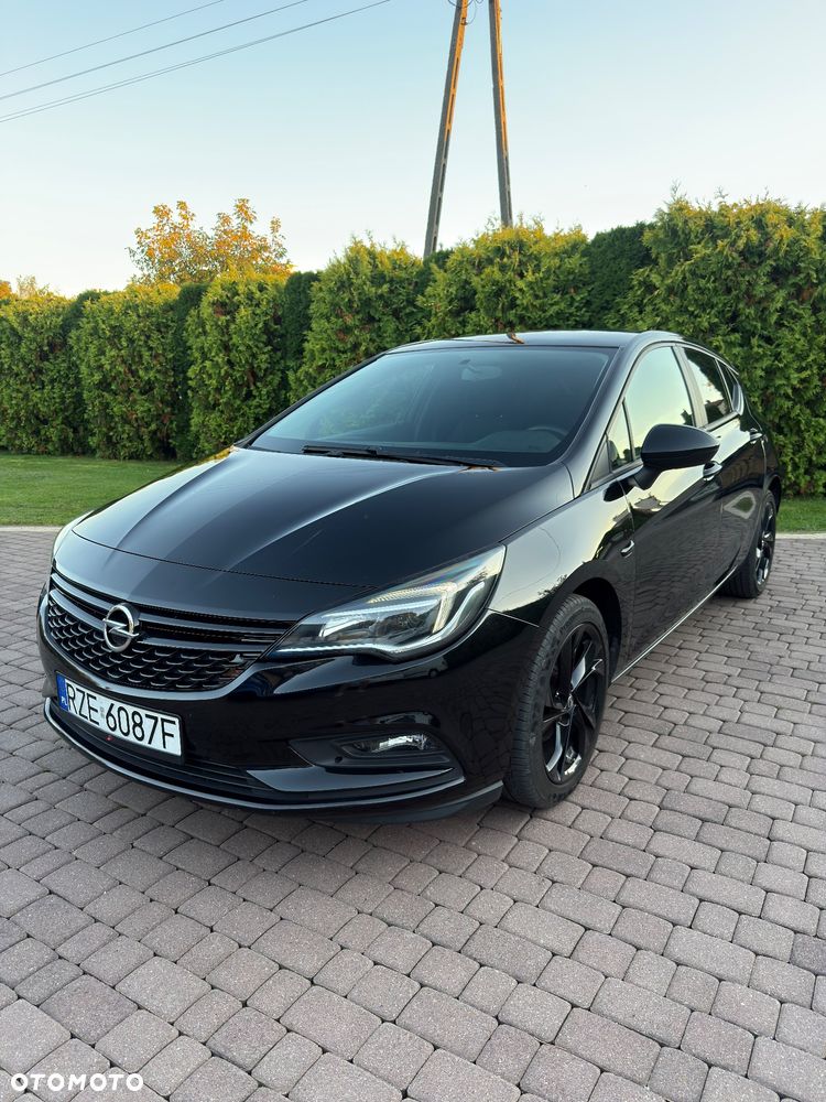 Opel Astra 1.0 Turbo Start/Stop Dynamic - 1