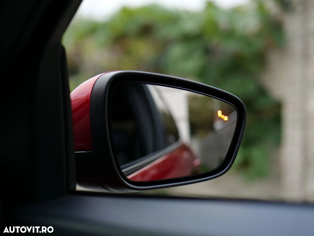 Ford Kuga 1.5 EcoBlue A8 FWD ST Line X - 28