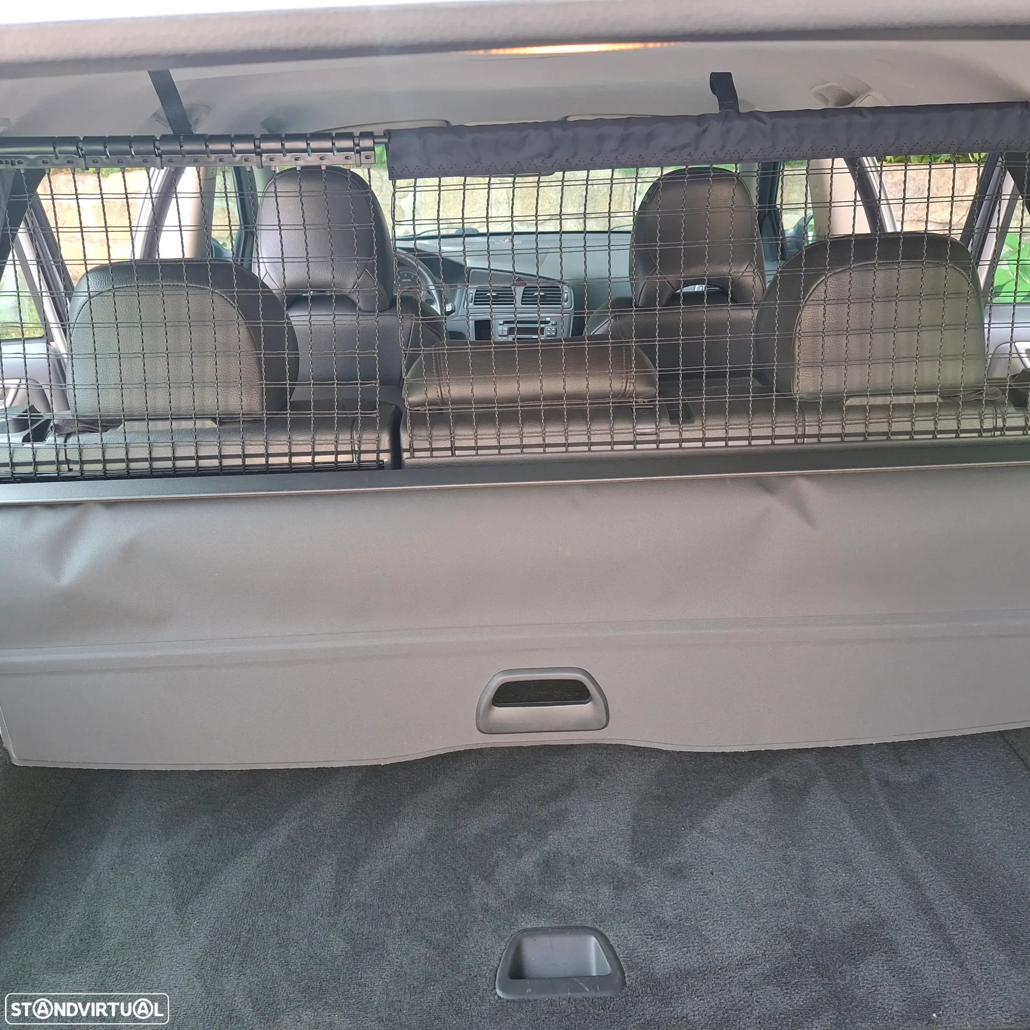 Volvo V70 2.0 T - 16