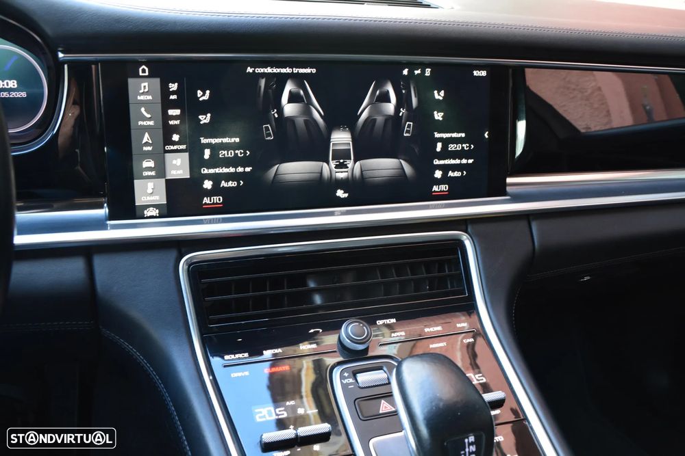 Porsche Panamera 4 S - 33