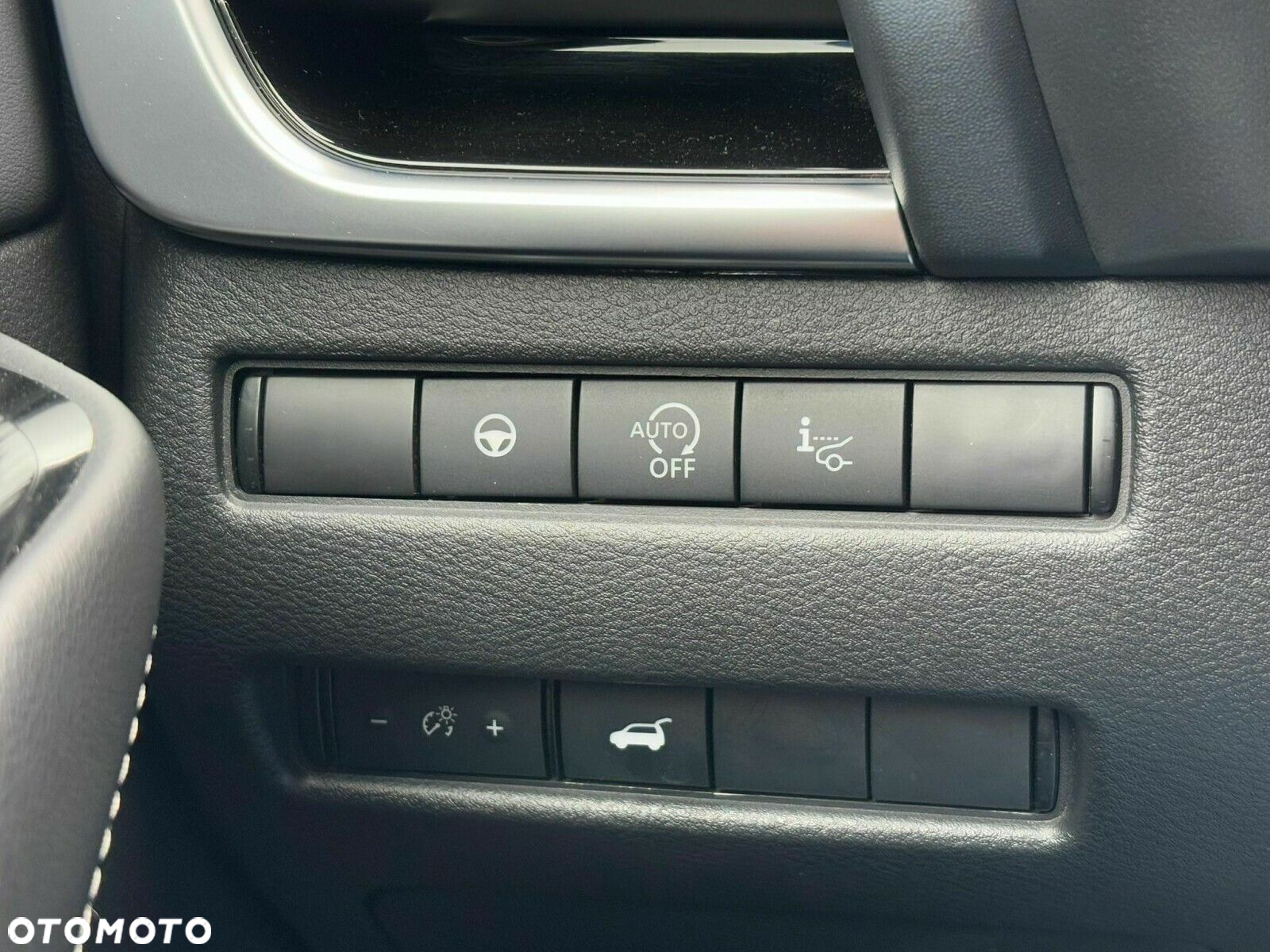 Nissan Qashqai - 24