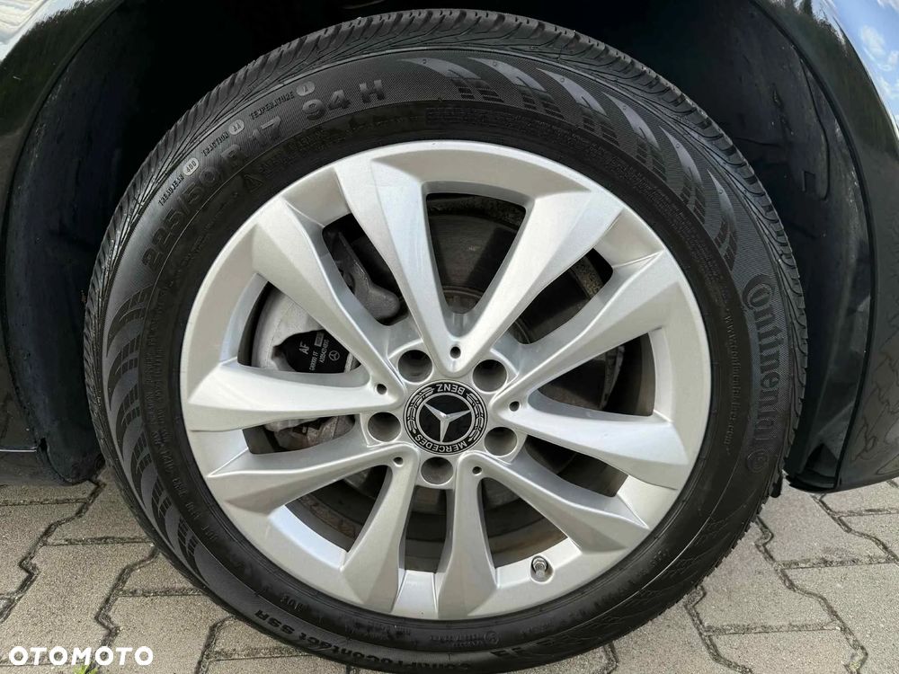 Mercedes-Benz Klasa C 300 4Matic 9G-TRONIC Avantgarde - 20
