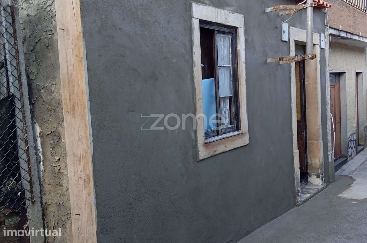 T3 em Amiais de Baixo - No estado atual da obra - Grande imagem: 2/30