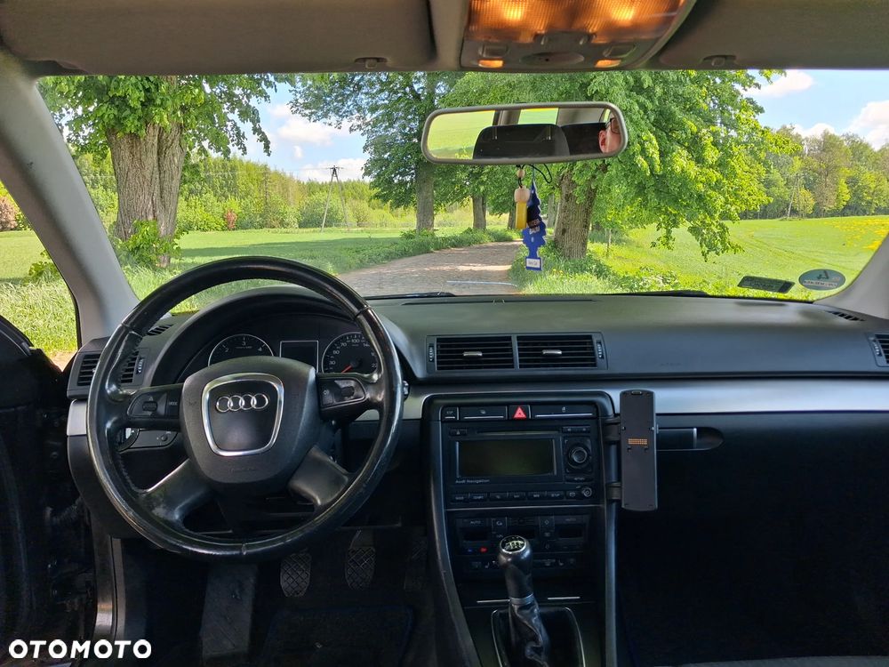 Audi A4 Avant 2.0 TDI - 19