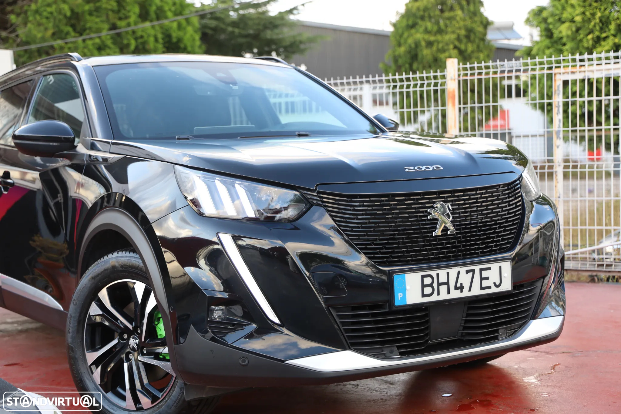 Peugeot e-2008 50 kWh GT - 9