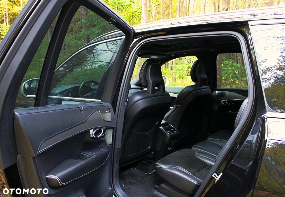 Volvo XC 90 D5 AWD R-Design 7os - 13