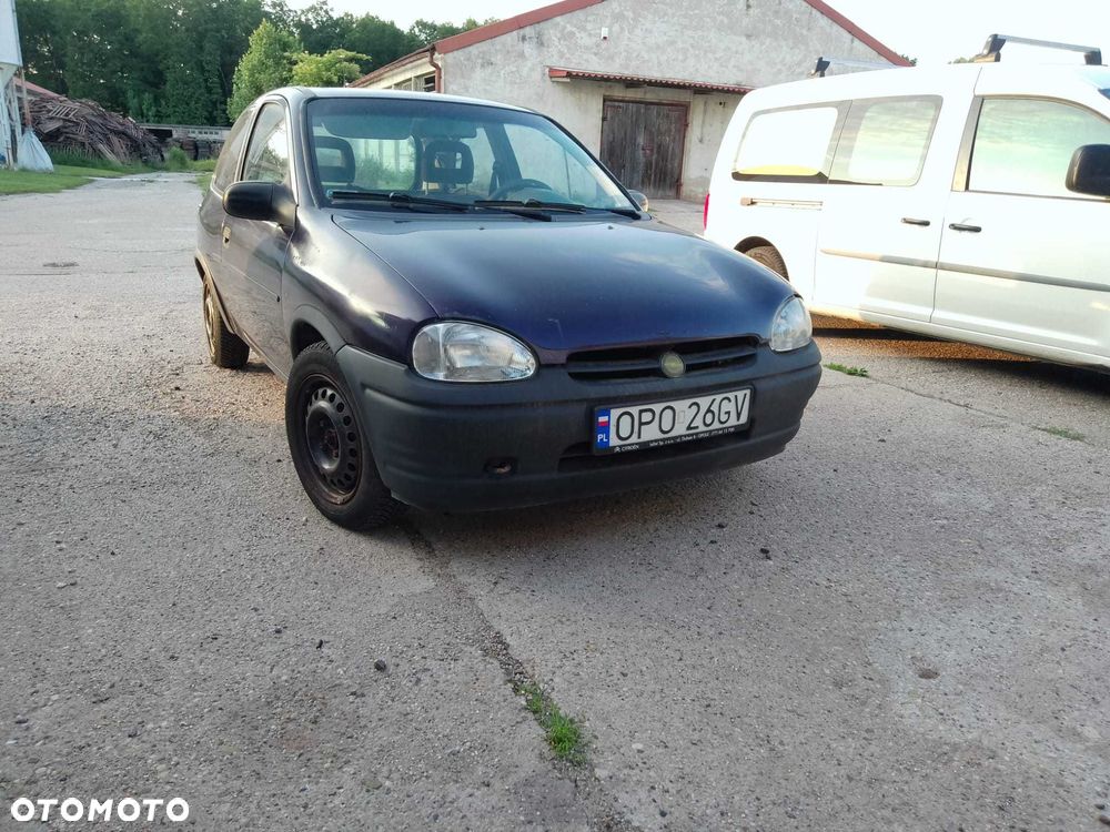 Opel Corsa - 1