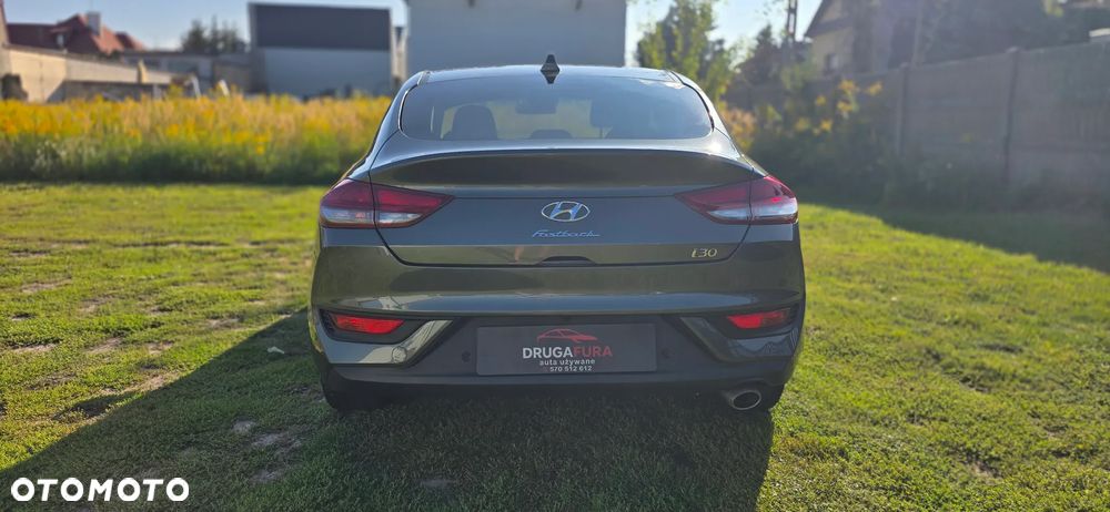 Hyundai i30 1.5 T-GDI 48V Comfort DCT - 7