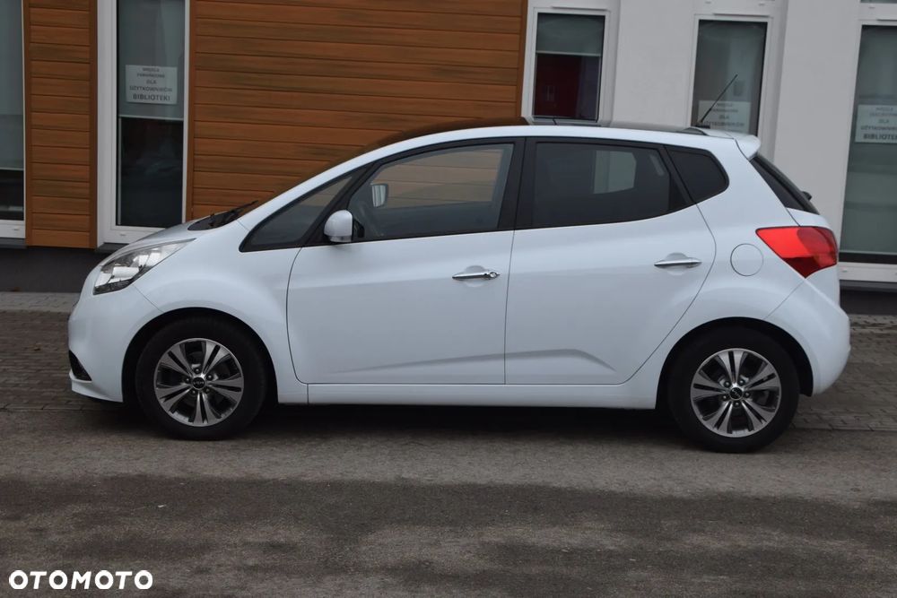 Kia Venga 1.6 CRDi 128 Black Collection - 7