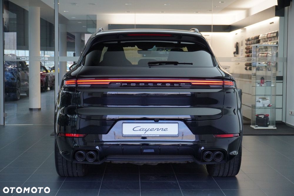 Porsche Cayenne GTS - 14