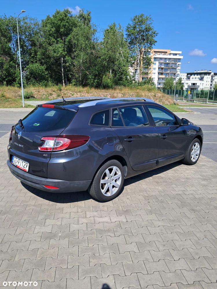 Renault Megane 1.5 dCi Life - 12