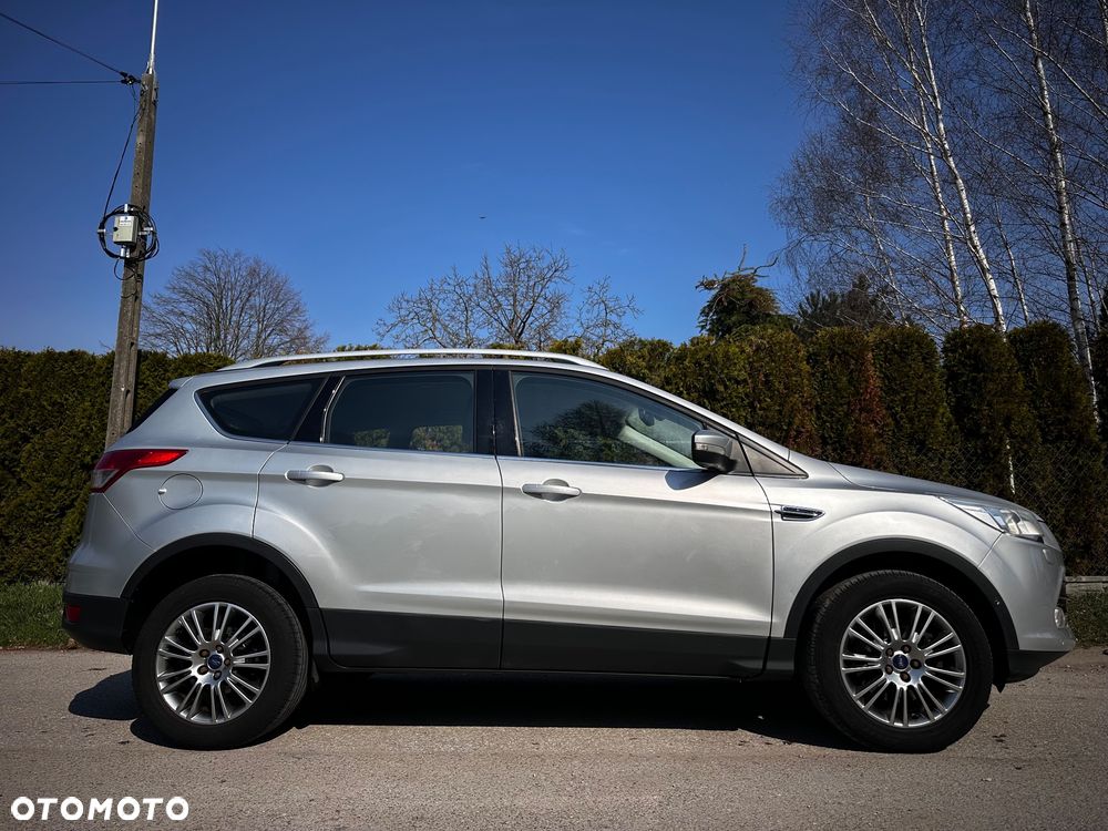 Ford Kuga 2.0 TDCi 4x4 Titanium - 33